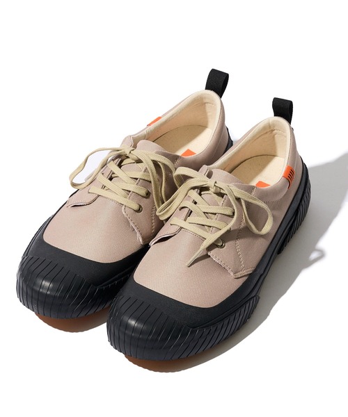 UNIVERSAL OVERALL（ユニバーサルオーバーオール） スニーカー