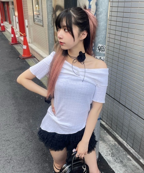 ニット セーター 「Uglyshadow」UNBALANCED KNIT OFF SHOULDER レディース UGLY SHADOW ニット セーター 「Uglyshadow」UNBALANCED KNIT