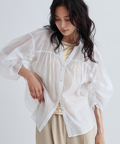 ブラウス シャツ 袖シャーリングシアーローンブラウス レディース