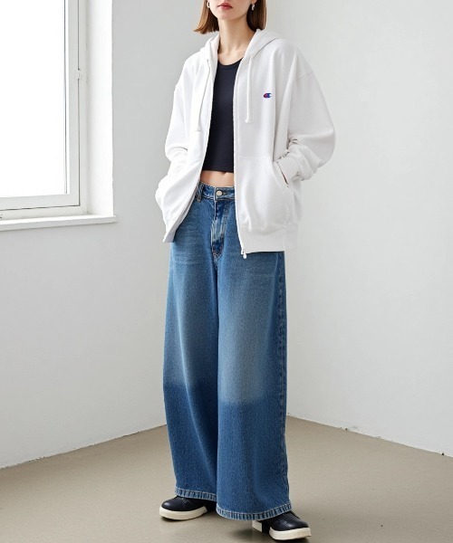 Champion（チャンピオン） パーカー コットンUSA 裏毛 ロゴワッペン