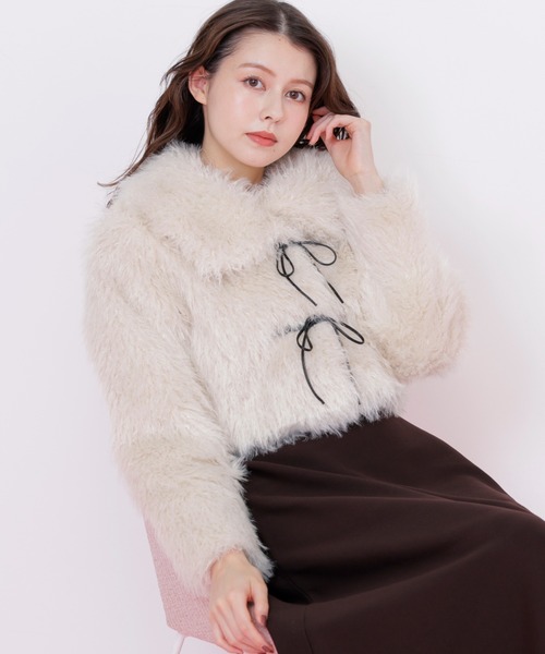 ファーコート　ショート丈　半袖　オケージョン用　シルクリボン付き 暖かい 美品 JILL by JILL STUART（ジルバイジルスチュアート） コート アウター