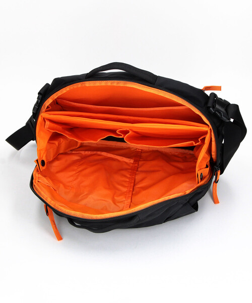 MYSTERY RANCH（ミステリーランチ） ショルダーバッグ DISTRICT PRO