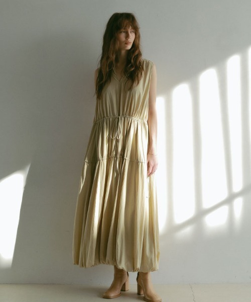 「ETRE TOKYO」 ノースリーブワンピース FREE ベージュ レディース