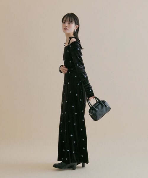 mystic（ミスティック） ワンピース 「森川企画」花柄ベロアワンピース