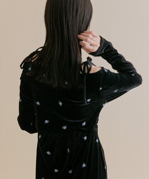 mystic（ミスティック） ワンピース 「森川企画」花柄ベロアワンピース