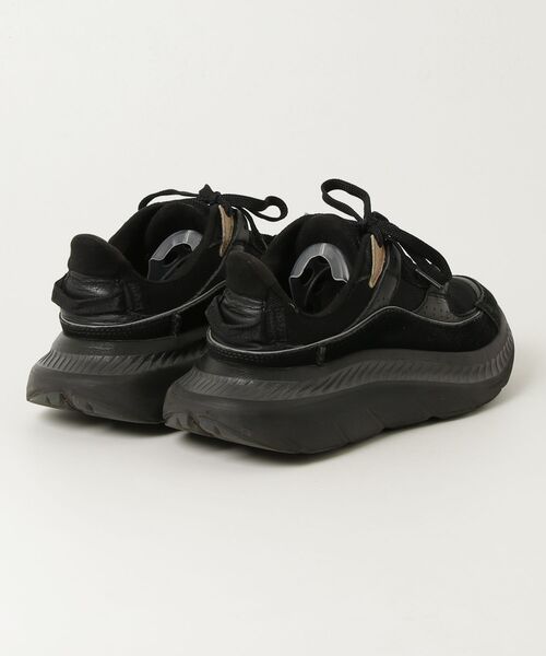 UGG Australia（アグオーストラリア） 「UGG」 ローカットスニーカー