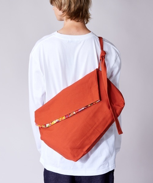 rehacer（レアセル） ショルダーバッグ : Flower Zuda Bag Made in