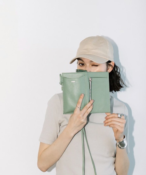 Beau're（ヴュレ） ポーチ 「BEAURE」カウレザースマホショルダー