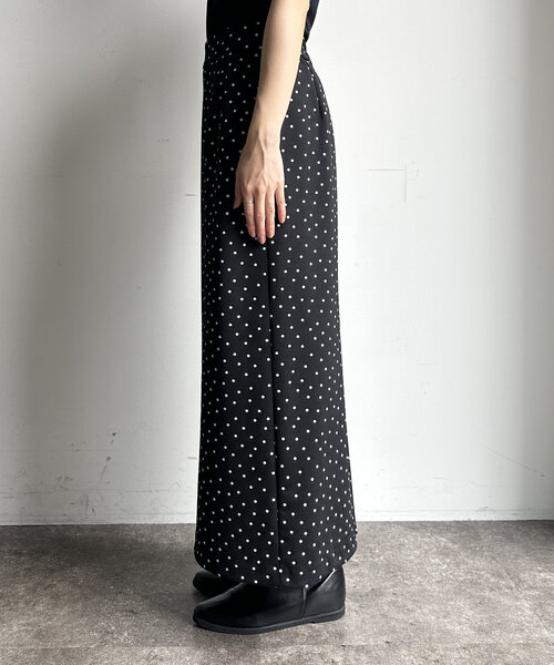 25AW美品・サイズ2　JUSGLITTY　サス付フラップタイトスカート　ドット JUSGLITTY（ジャスグリッティー） │【公式通販】Arpege story
