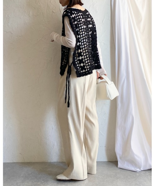 リボン　ロゴ文字　フリル　丈長め　ジレ　ベスト　ノースリーブブラウス She's Closet ベスト ジレ ロング丈サイドリボン深Vネックかぎ