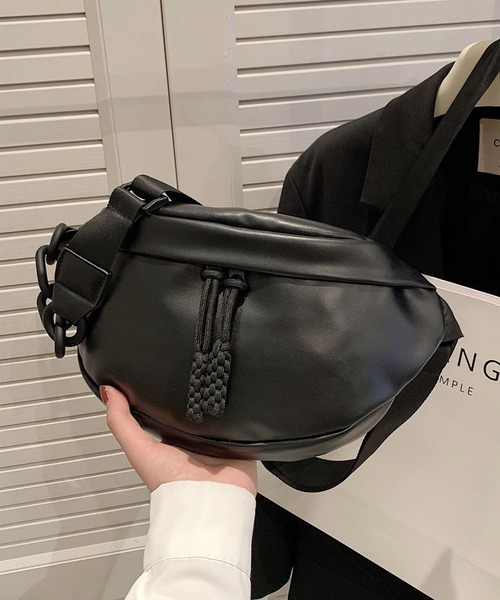 セール！ Jumbo GG WEBストライプ ボディバッグ ウエストポーチ ボディバッグ/ウエストポーチ | GUESS(ゲス) JAPAN 公式