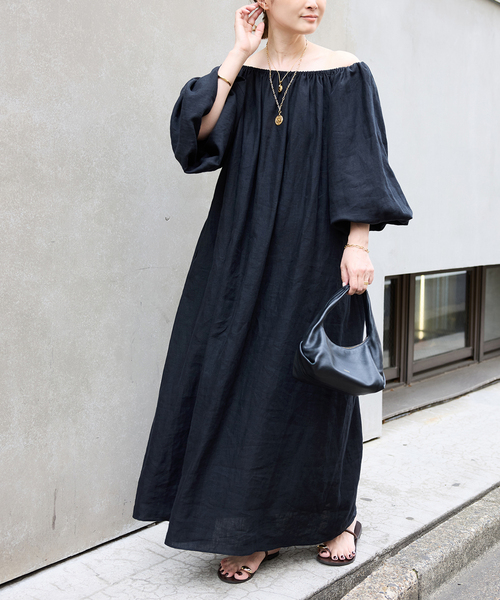 FENDI 黒 オフショルダー ワンピース FENDI フェンディ ワンショルダー ブラック ナイロン/レザー