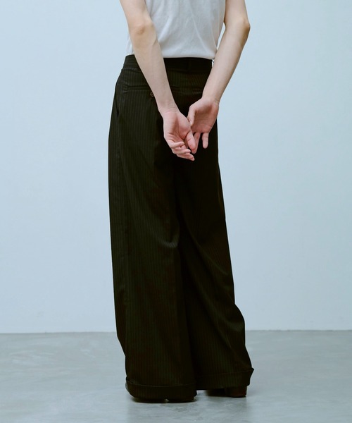 Camphor wood スラックス 2tuck wide baggy slacks / 2タック