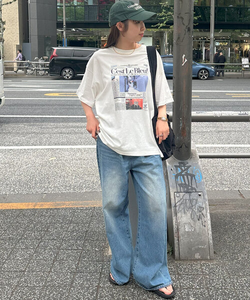 Discoat tシャツ 「ユニセックス」アソートニュースペーパー