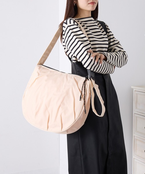 UNIVERSAL OVERALL（ユニバーサルオーバーオール） ショルダーバッグ