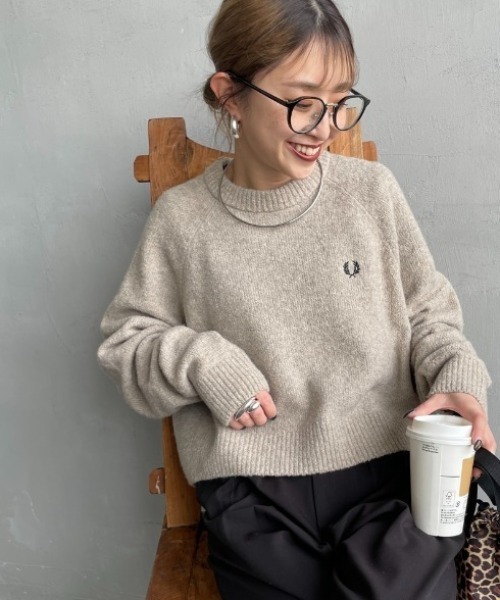 ニット セーター 「WEB先行予約」「FRED PERRY/フレッドペリー」 ワンポイントロゴ刺繍 ショート丈クルーネックニット レディース