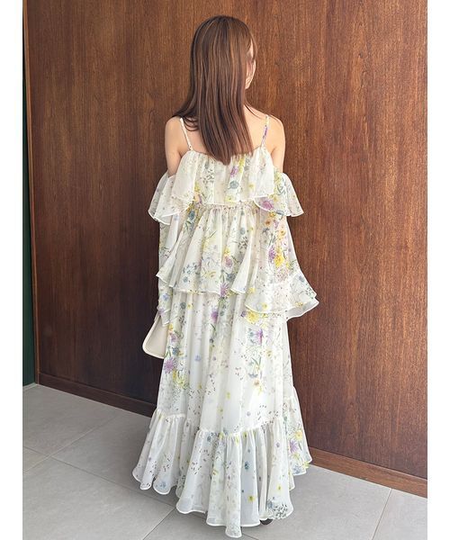 snidel オフショルパフスリワンピースホワイト1新品タグ付き定価20900円 楽天市場】【SALE／50%OFF】オフショルパフスリワンピース SNIDEL