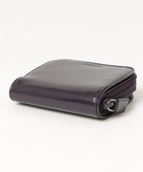 プラダ PRADA 二つ折り財布 パテントレザー エナメル がま口 PRADA プラダ がま口 2つ折り財布 – VINTAGE SELECT SHOP MAISON DE