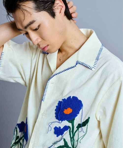 【即完‼️】Camphor wood flower embroideryshirt Camphor wood flower embroideryshirt