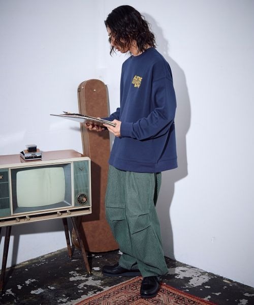 PBLIM トレーナー スウェット 「UNISEX」アートフラワー
