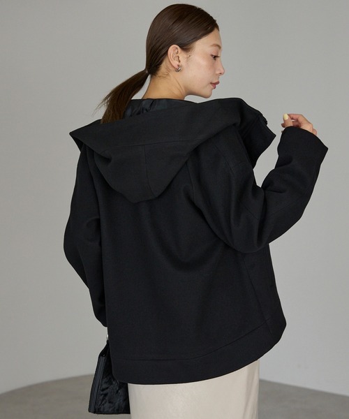 RIRIYANO（リリヤーノ） ノーカラーコート コート フード付きフェイク