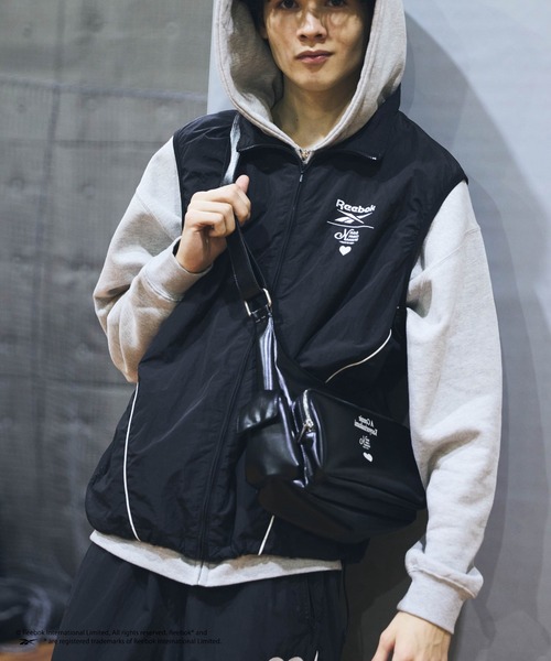 kaoyorinakami ベスト ジレ Reebok nylon vest / リーボックナイロン