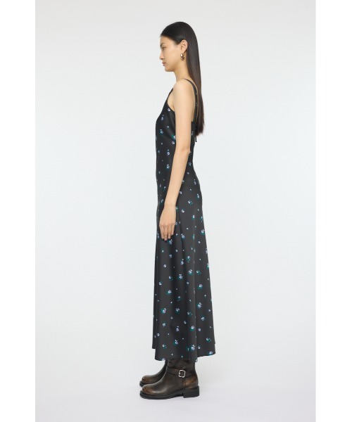 MOUSSY（マウジー） ワンピース 「26年SS新作」FLORAL FLARE ドレス