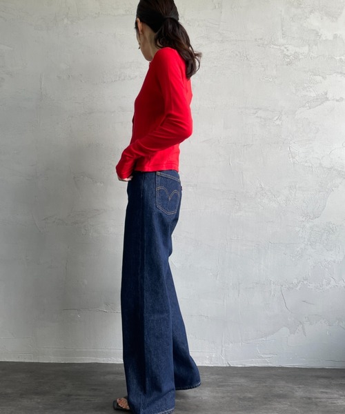 ワイドパンツ ジーンズ デニム デニムパンツ 「LEVI’S/リーバイス」 RIBCAGE ワイドシルエット ハイライズストレートデニム レディースの画像
