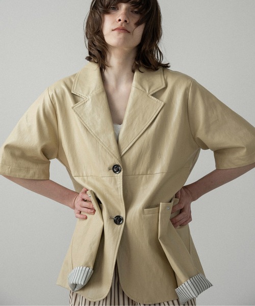 lawgy/2way neck front double point coat lawgy/2way neck front