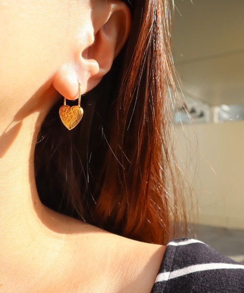 ピアス レディースの画像