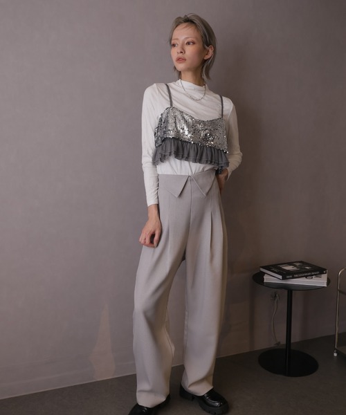 ハンドメイド　ニット　キャミソール( 白×シルバー)✩‧₊ Girly Doll（ガーリードール） キャミソール スパンコールビスチェ