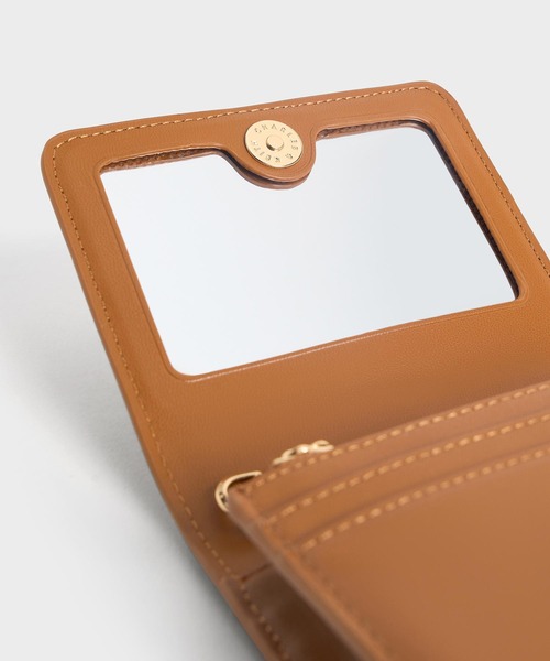 CHARLES & KEITH◆Agatha チェーン カードホルダー◆送料込 CHARLES ＆ KEITH 財布 Agatha アガサ チェーンアクセントカード
