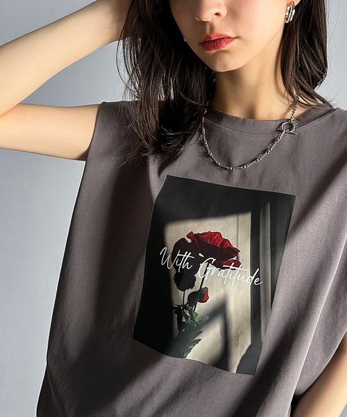 classicalelf tシャツ シンプルなのに着映える！お花フォト