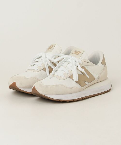 New Balance（ニューバランス） ローカットスニーカー 24cm ベージュ