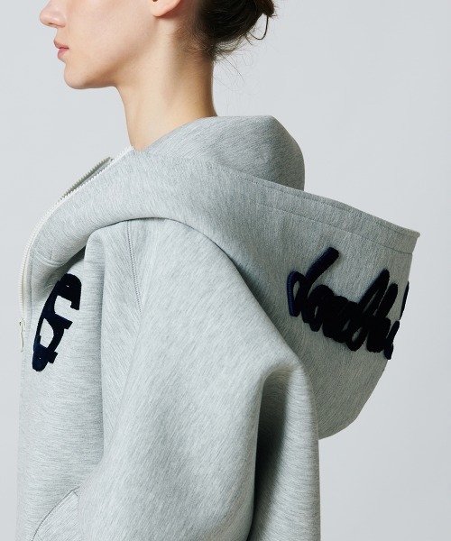 ESSENTIAL（DOUBLE STANDARD CLOTHING） パーカー ダンボールロゴ