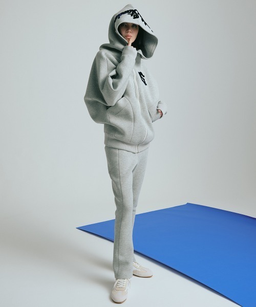 ESSENTIAL（DOUBLE STANDARD CLOTHING） パーカー ダンボールロゴ