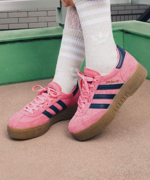 adidas（アディダス） スニーカー HANDBALL SPEZIAL BOLD W IH9184