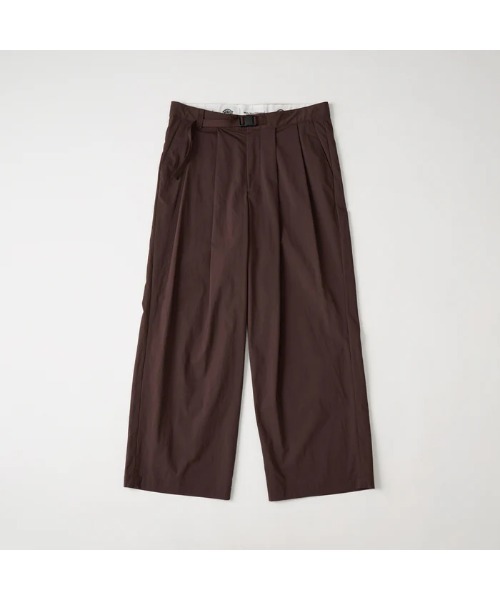 WHITE MOUNTAINEERING（ホワイトマウンテニアリング） パンツ White
