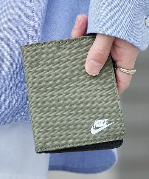 NIKE（ナイキ） 財布 CLUB フォールド ウォレット 財布 カードケース
