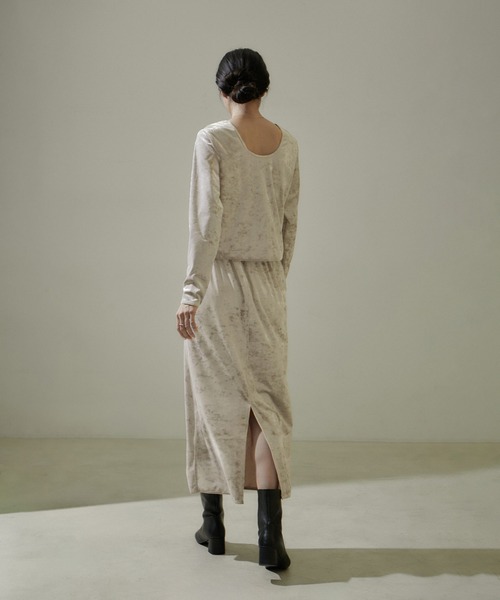 新品タグ付き SALON adam et rope' クラッシュベロアロングT 新品タグ付き SALON adam et rope' クラッシュベロアロングT