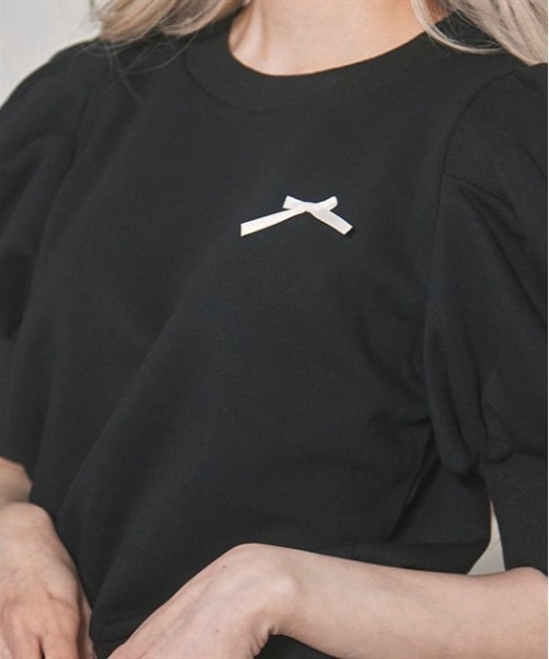 Fickle Bebe（フィクルベベ） tシャツ パフスリーブフリーストップス