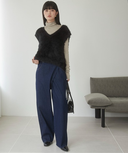 新品タグ付✨オブリオ　シャギーヤーン ラメ ニットベストM 定価28600円 新品タグ付✨オブリオ シャギーヤーン ラメ ニットベストM