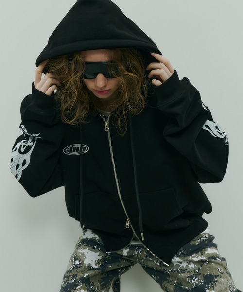 AIVER（アイバー） パーカー Johann×AIVER BOYダブルジップパーカー