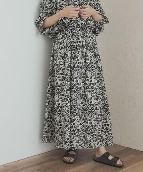 新春セール【新品タグ付き】フラワープリントギャザースカート URBAN RESEARCH DOORS（アーバンリサーチドアーズ） スカート フラワー