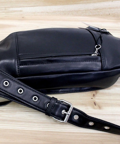 美品　SCHOTT PADDED BODY BAG メンズ　定価39,600円 Schott N.Y.C（ショット） ウエストポーチ Schott/ショット/PADDED