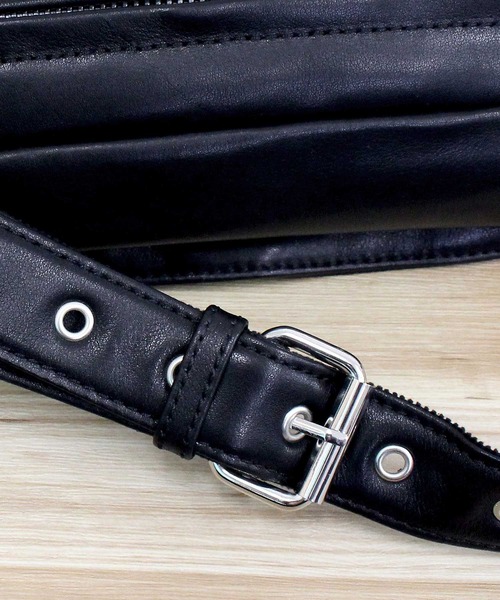 Schott N.Y.C（ショット） ショルダーバッグ PADDED BODY BAG メンズ