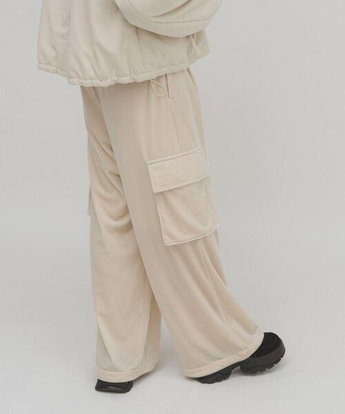 KBF（ケービーエフ） パンツ ベロアカーゴパンツ レディース