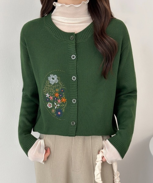 ABITOKYO（アビトーキョー） カーディガン 花柄刺繍クルーネックニット