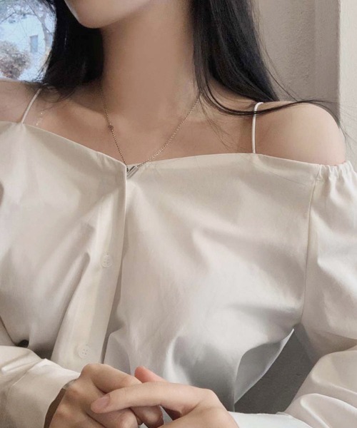 ブラウス シャツ 肩紐付きオフショルダーブラウス レディース