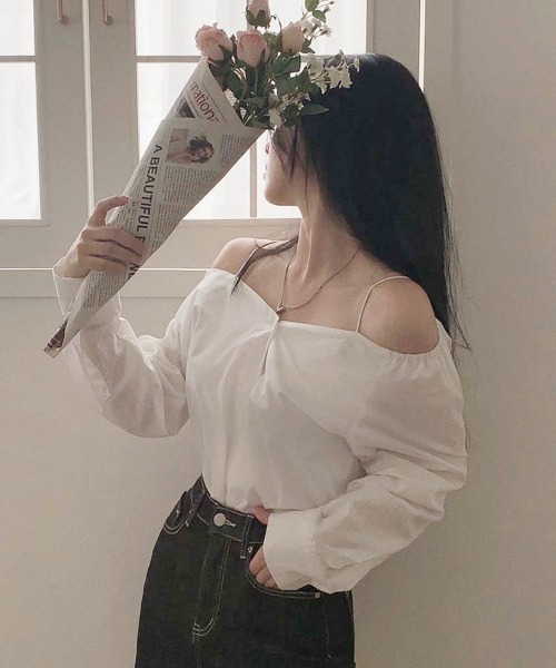 ブラウス シャツ 肩紐付きオフショルダーブラウス レディース